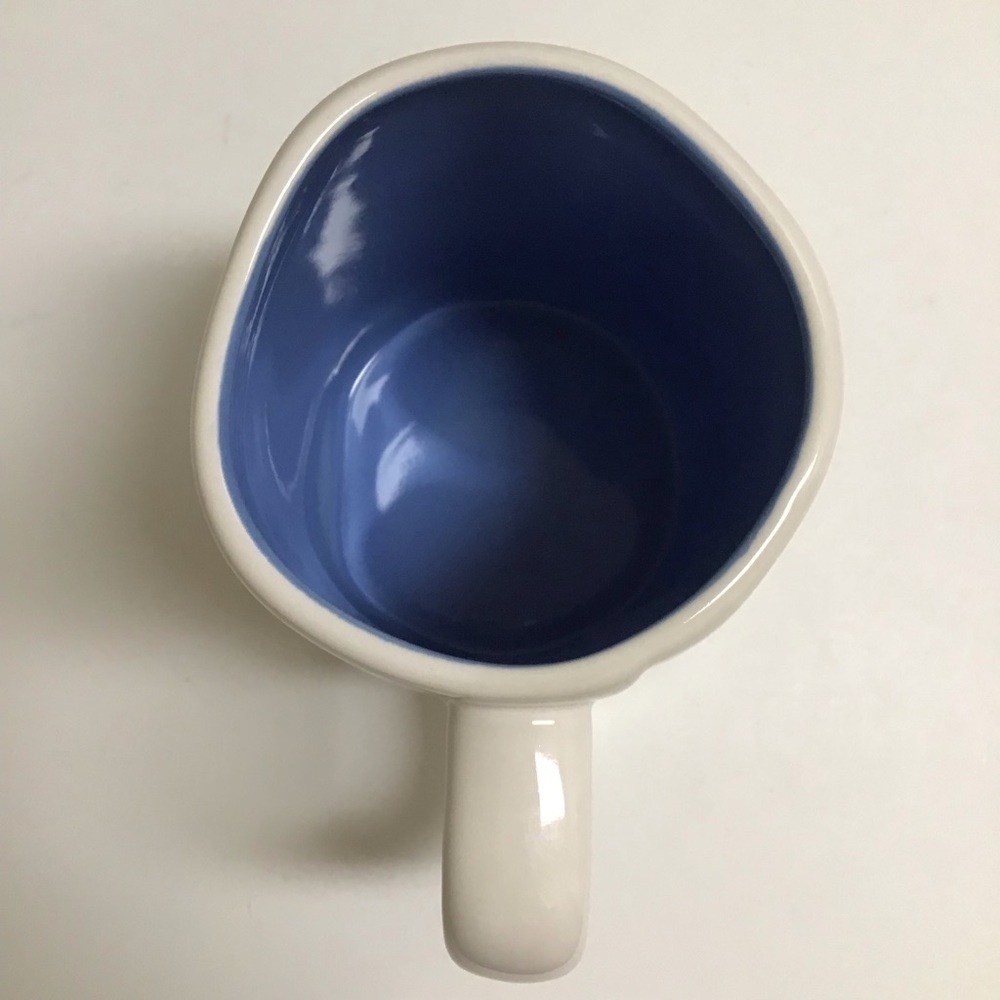 NEW Rae Dunn Artisan Disney Alice In Wonderland Mug Double Sided Alice Sitting - Picture 8 of 14